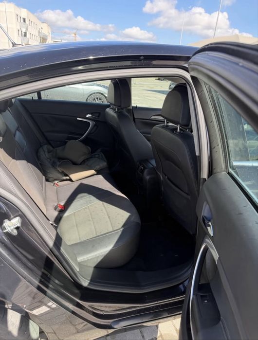 Opel insignia 2.0 cdti 160 cv  do ano 2009