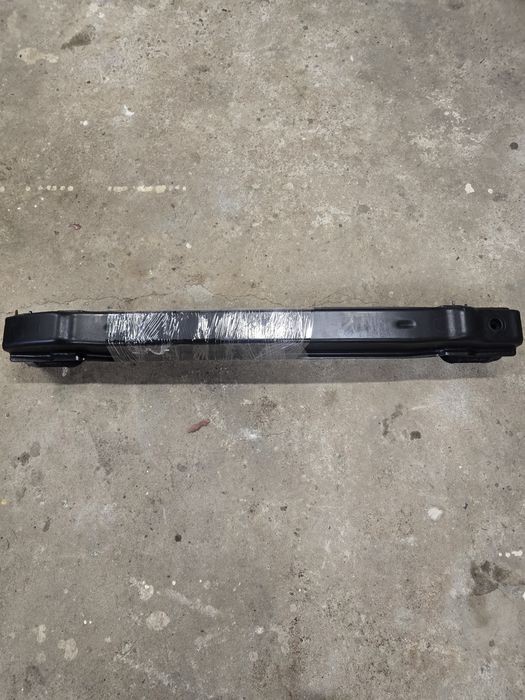 Belka tylna zderzaka vw Arteon