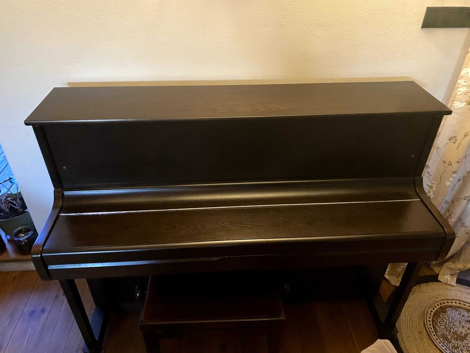 PIanino Kawai Czarne