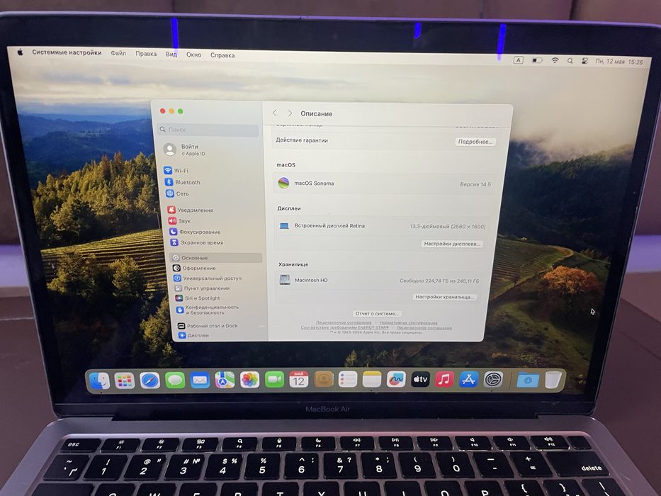 Macbook Air M1 8/256gb в хорошому стані