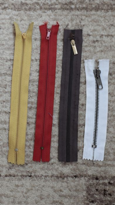 Молния, замочки.