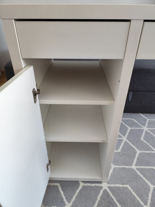 biurko białe Ikea Micke