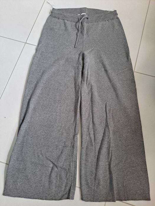 Spodnie damskie swetrowe 35