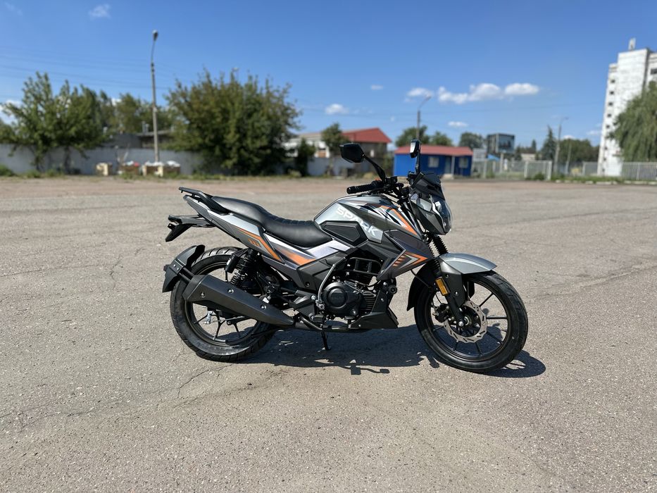 Мотоцикл SPARK SP250R-32