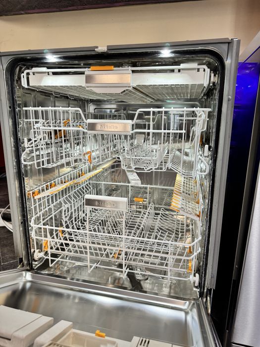 Zmywarka Miele G6865 SCVi XXL auto open, podświetlenie gwar 6 m-cy