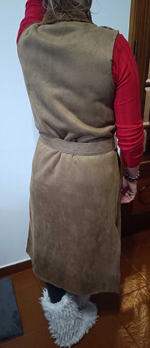 Colete comprido castanho mulher