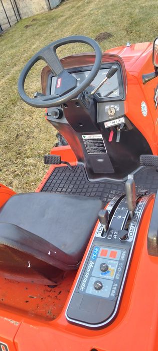 Traktorek 4x4 Kubota 24km ciągnik ogrodniczy sadowniczy yanmar  john