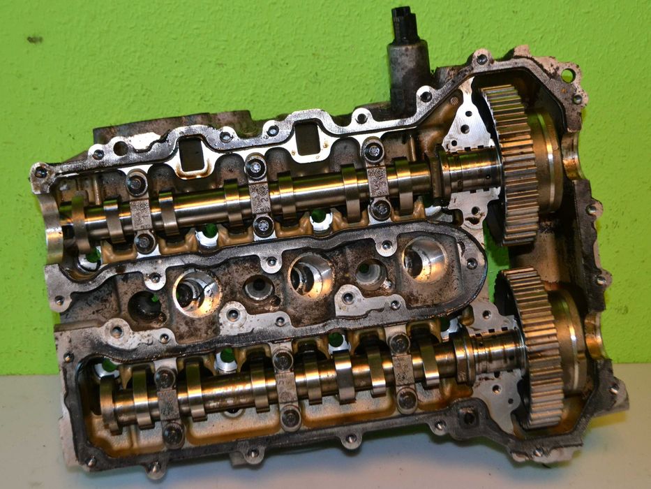 Głowica Citroen PEUGEOT Opel 1.2 THP