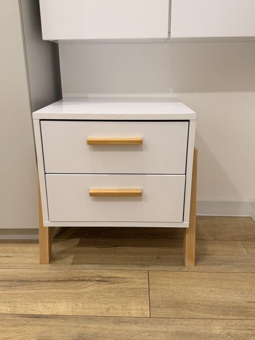 тумба приліжкова Самовивіз