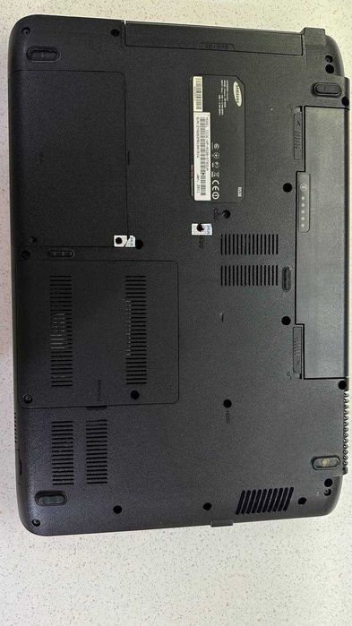 Ноутбук Samsung R538