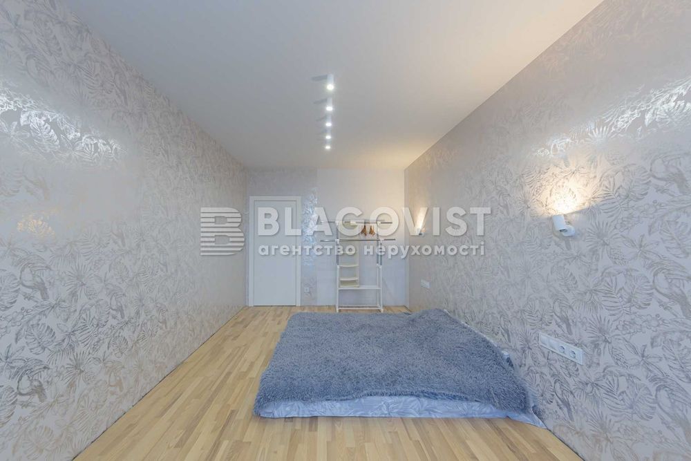 АКТУАЛЬНО! Продаж просторої квартири з ремонтом! ЖК Кришталеві джерела