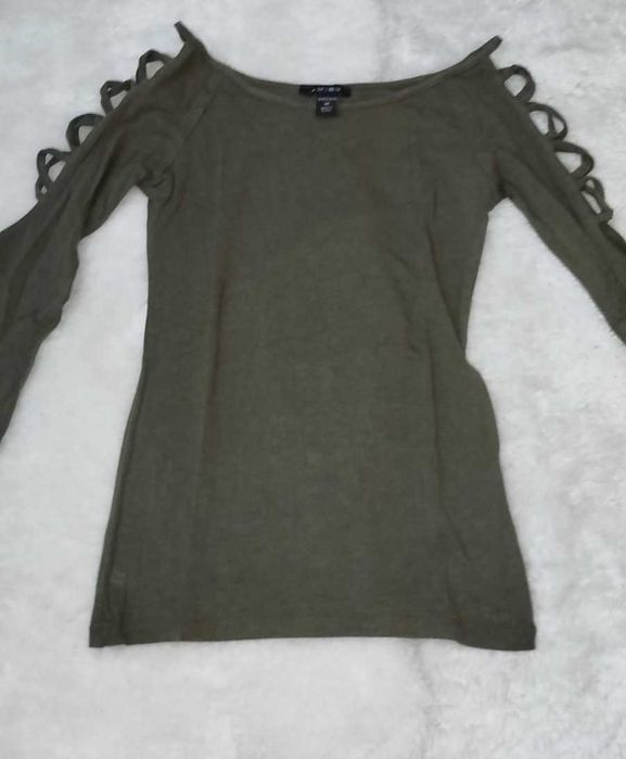 Camisola com detalhes nos braços New Yorker XS