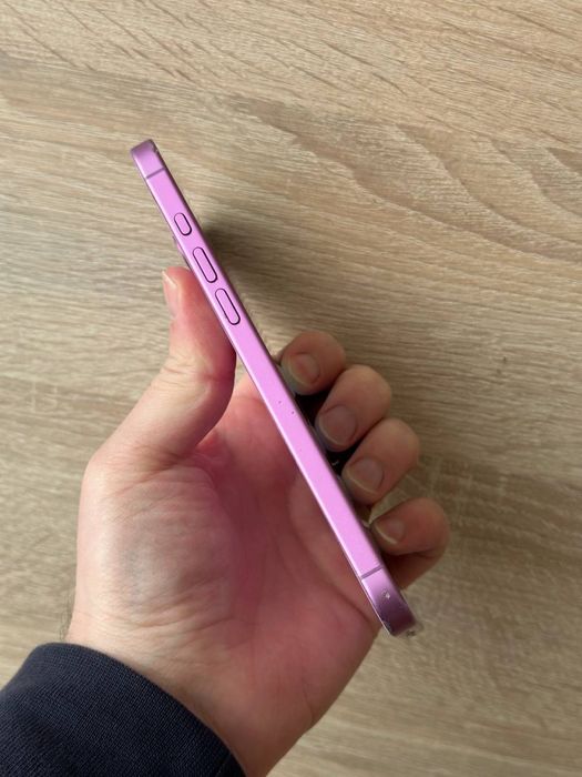 Продам IPhone 16 PLUS 128 Neverlock