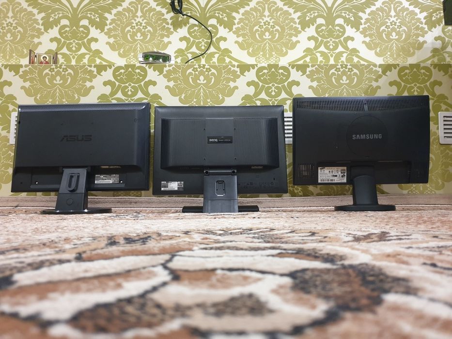 Монитор Samsung SyncMaster 943NW