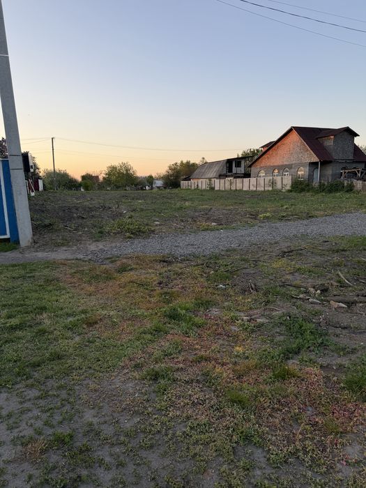 Продам земельну ділянку