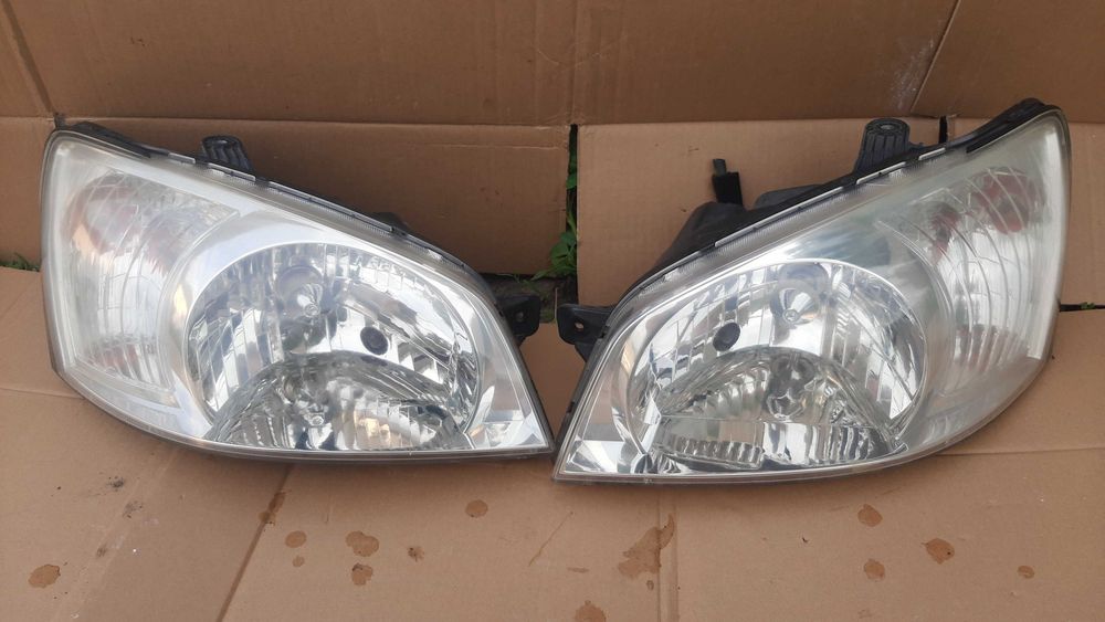 lampa przednia prawa lub lewa Hyundai Getz przed lift