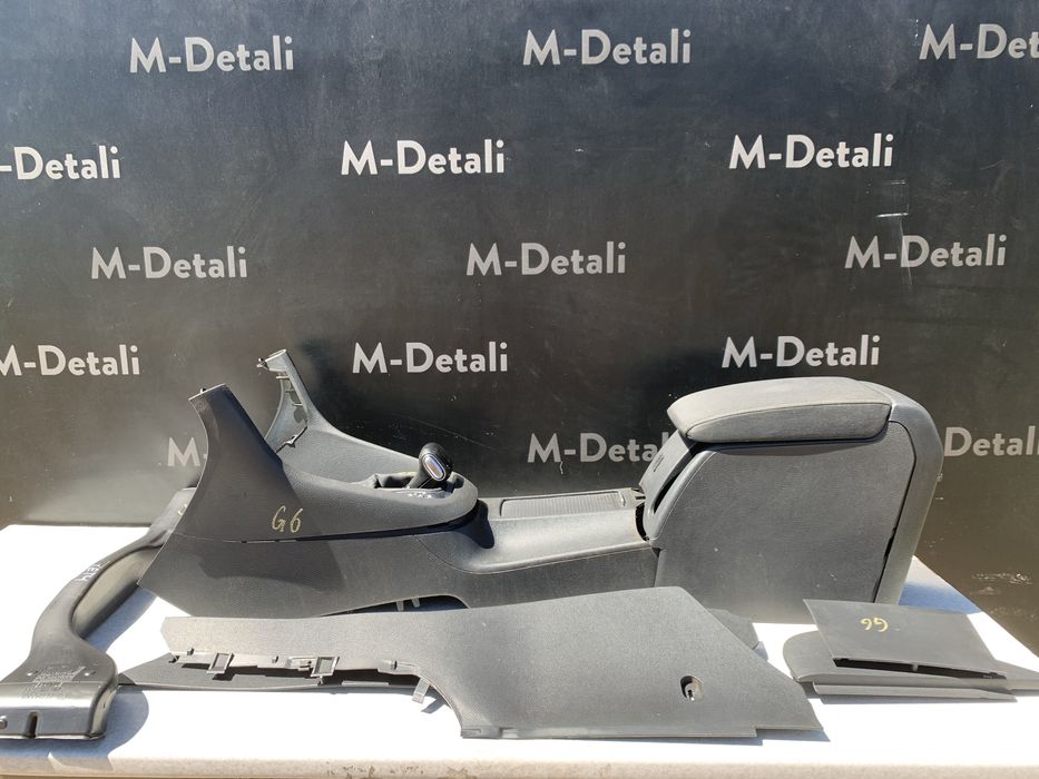 Підлокітник Volkswagen golf 6 Гольф 6 консоль подлокотник