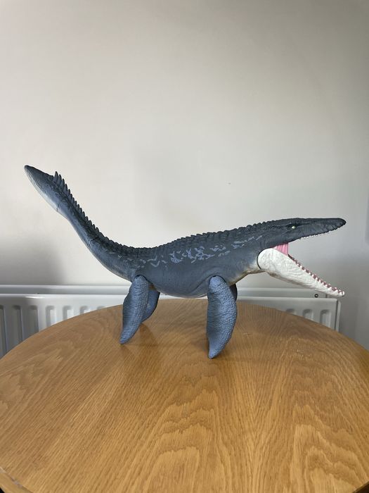 Мозазавр динозавр Jurassic World