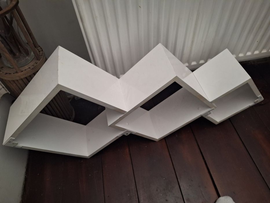 Półka stalowa,regał stojący Ikea, fotel obrotowy ikea , kallax