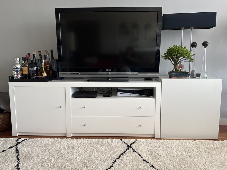 Movel de TV madeira maciça