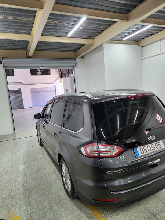 Ford Galaxy guia nacional motor 2.0 210cv 7 lugares automática topo de gama nacional aceita retoma
