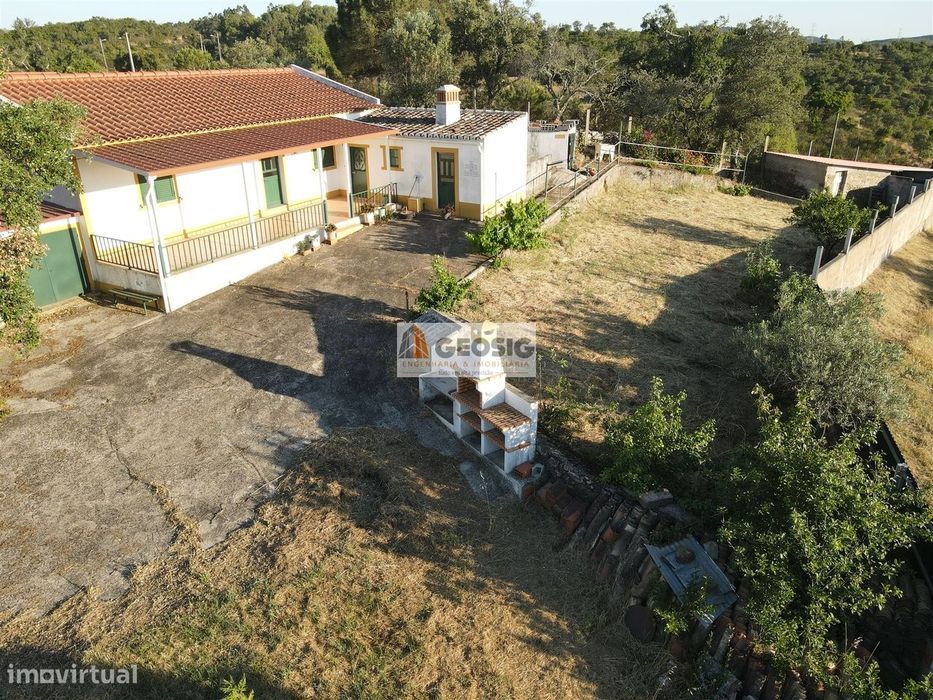 Moradia T4 Venda em São Barnabé,Almodôvar