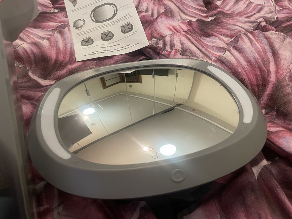 Lusterko z pilotem do obserwacji dziecka z podswietleniem LED