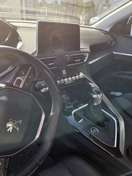 Peugeot 3008 . De 2018