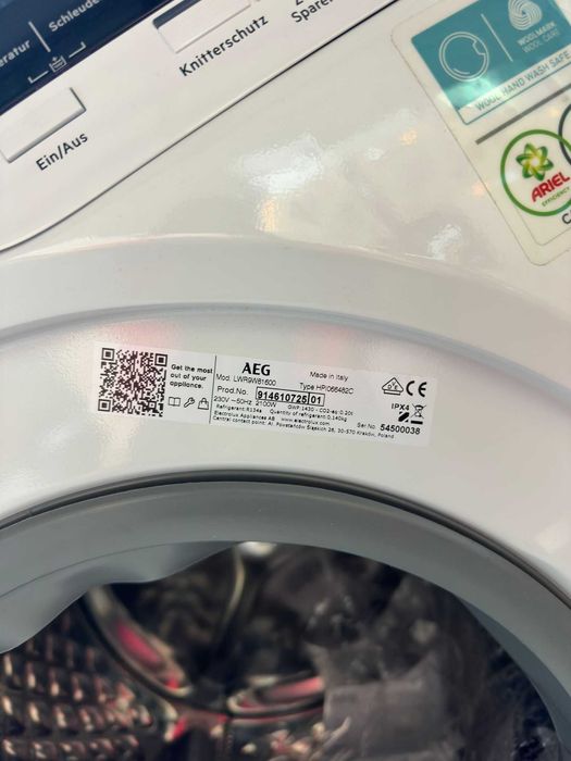 Nowa AEG  pralko-suszarka z pompą ciepła 9/6 kg Seria 9000  SensiDry