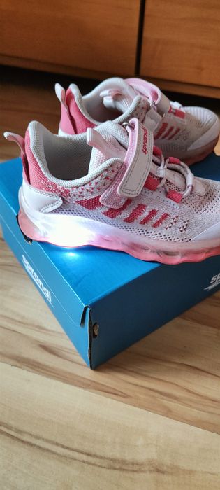 Buty adidasy sportowe dla dziecka rozmiar 26