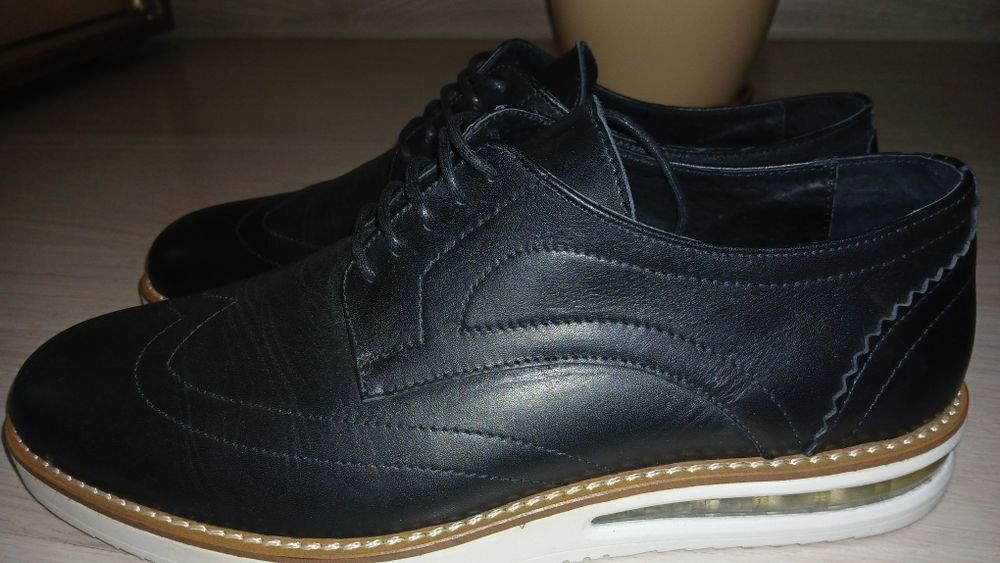 Продам  шкіряні туфлі Bianko