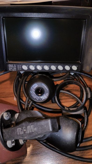 ORLACO 7-calowy monitor oraz kamera 12/24V