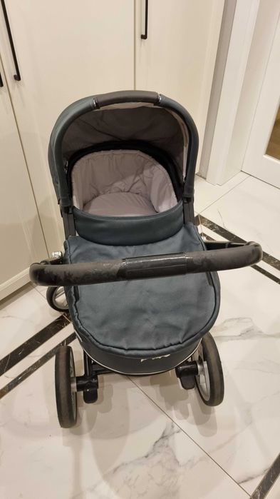 Wózek Mutsy igo 2w1 + nosidełko Maxi Cosi CabrioFix