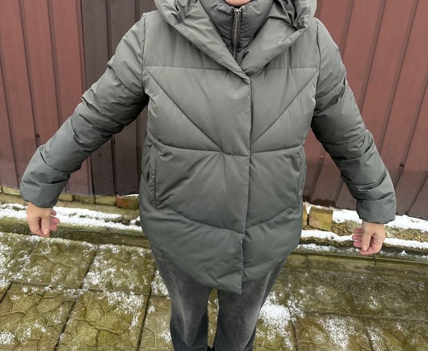 Продам курточку Reserved