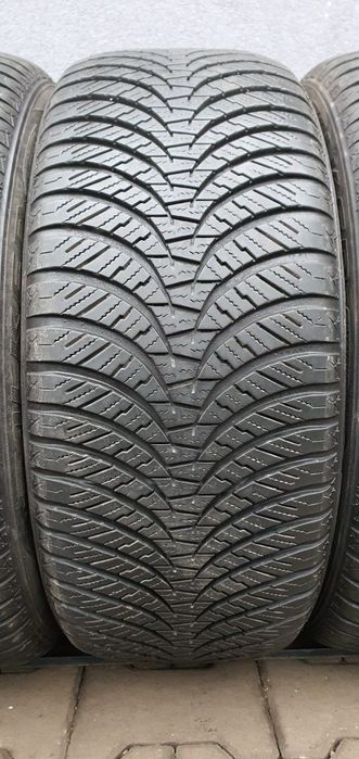 235/50/18 Falken komplet Wielosezonowe