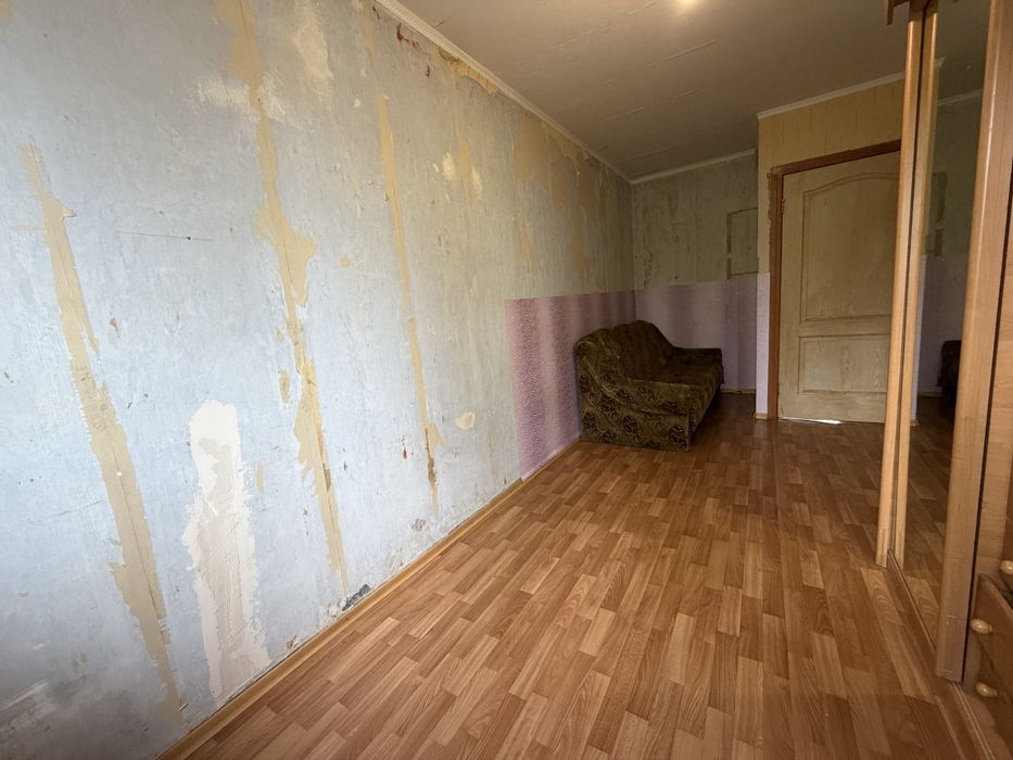 Продам 3-ри кімнатну квартиру , Кривий Ріг, Саксаганський р/н