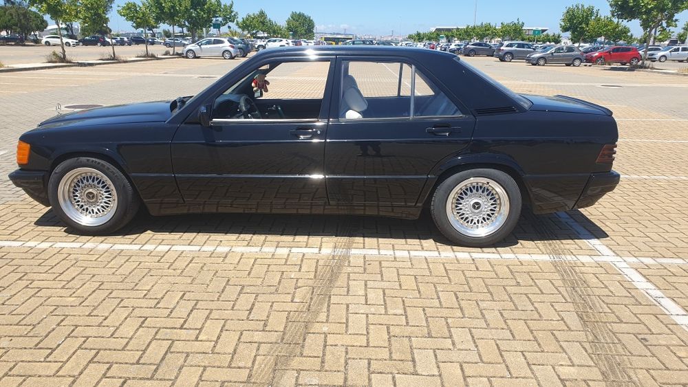 Bom dia vendo 190D 2.0 o carro e de 93