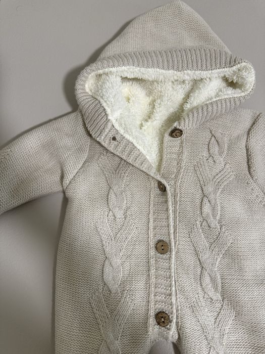 Теплий вʼязаний комбінезон