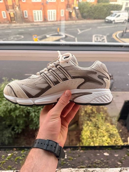 Кросівки чоловічі нові Adidas Temper Run легкі та дихаючи див інші ого