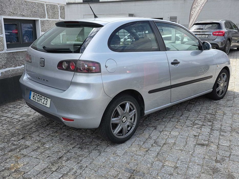 SEAT Ibiza — fotografia 4
