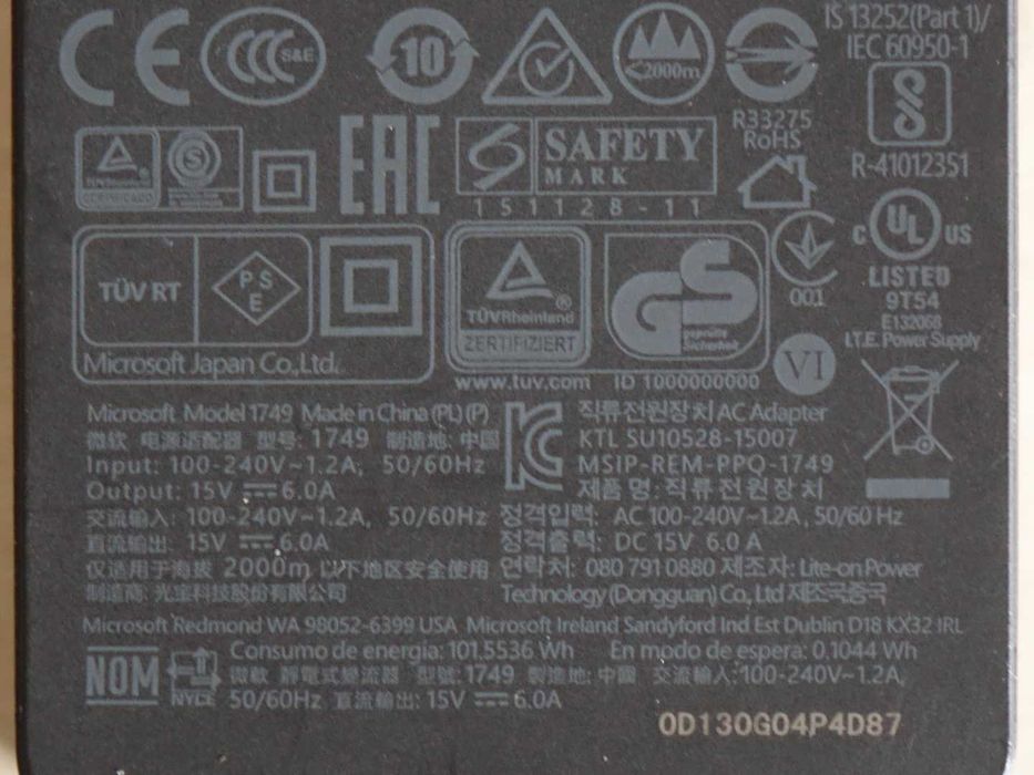 Док-станция Microsoft surface dock 1661 + Блок питания 1749 90W + Шнур