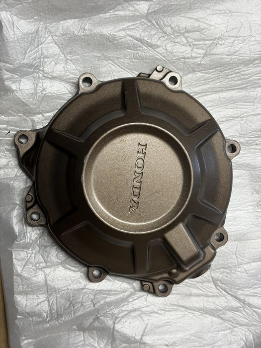 Dekiel pokrywa silnika honda cb cbr 650