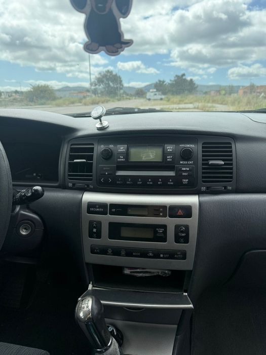 Vendo Toyota Corolla 2003 1.4