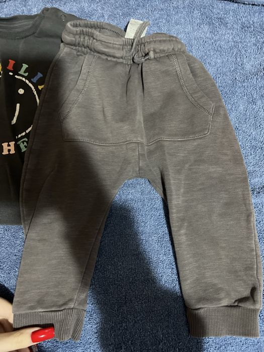 Б/у светрик  і штанішки , дитячий одяг