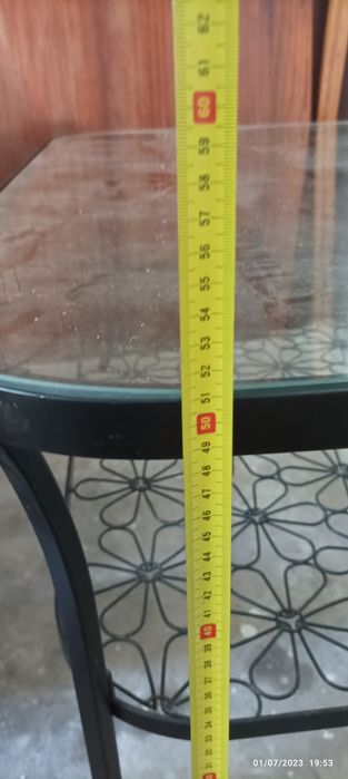 Mesa  de centro em vidro