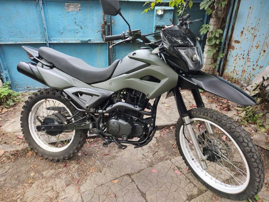 мотоцикл байк эндуро Spark 200