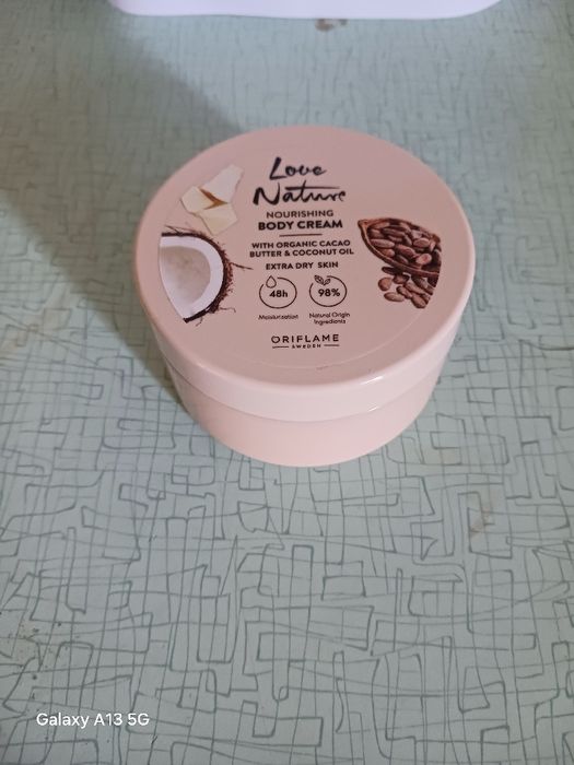 Creme de corpo nutritivo