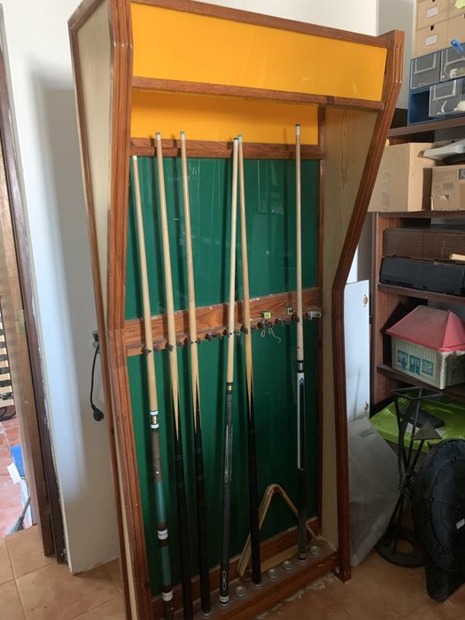 Mesa de snooker com acessórios