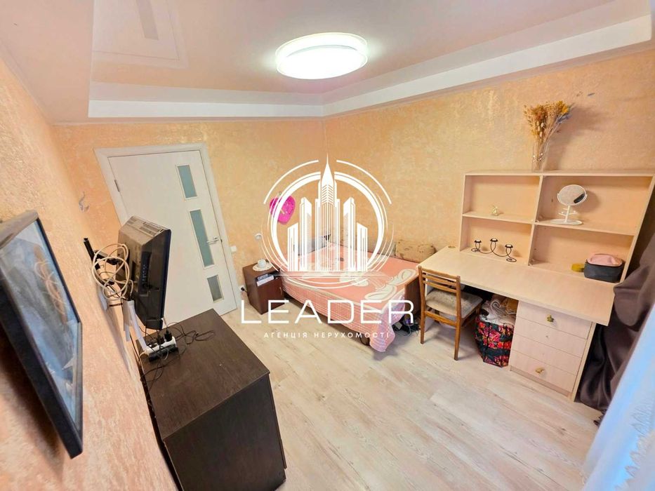 2 к. раздельная, Березняки, Тычины, 21, м. Левобережная - Осокорки.