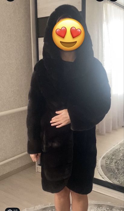 Продам срочно норкову шубу Black Nafa